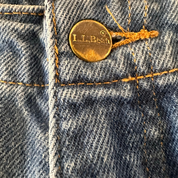 Vintage LL Bean Mom Jeans | Comfort-Gathered Waist | Relaxed 90s Denim - Picture 2 of 8
